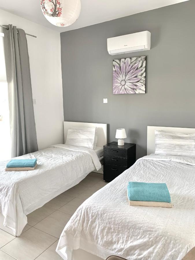 Diana Townhouse 1 Appartement Paphos Buitenkant foto