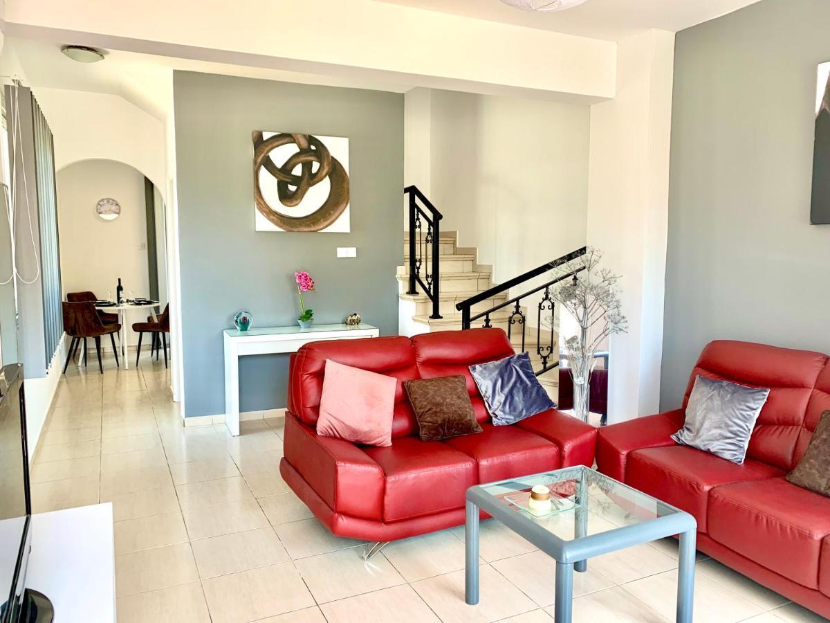 Diana Townhouse 1 Appartement Paphos Buitenkant foto